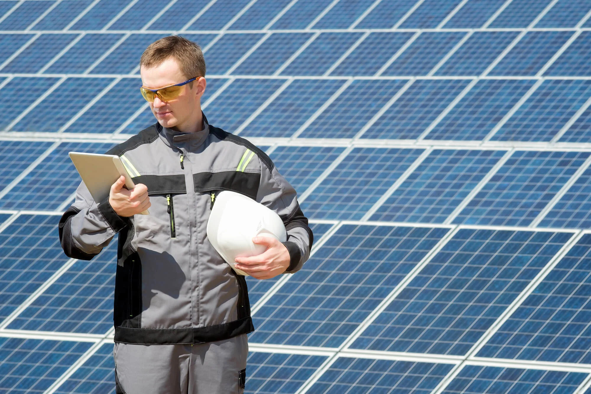Geração de energia solar: descubra quais fatores influenciam