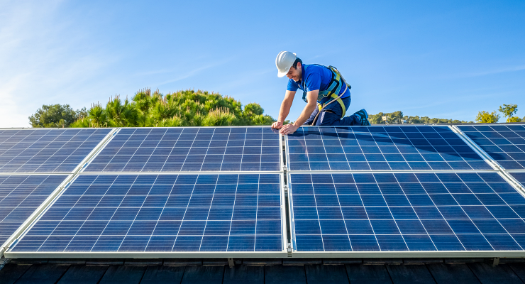 Como a energia solar pode reduzir a sua conta de luz e ajudar o meio  ambiente? – CredCarbo