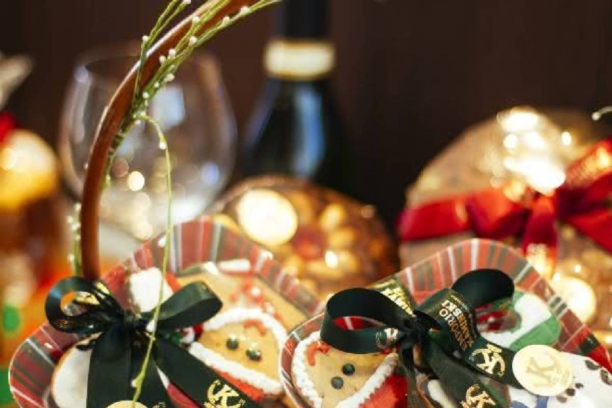 Dourado Cestas | 22 ideias de como montar sua Cesta de Natal bonita e barata