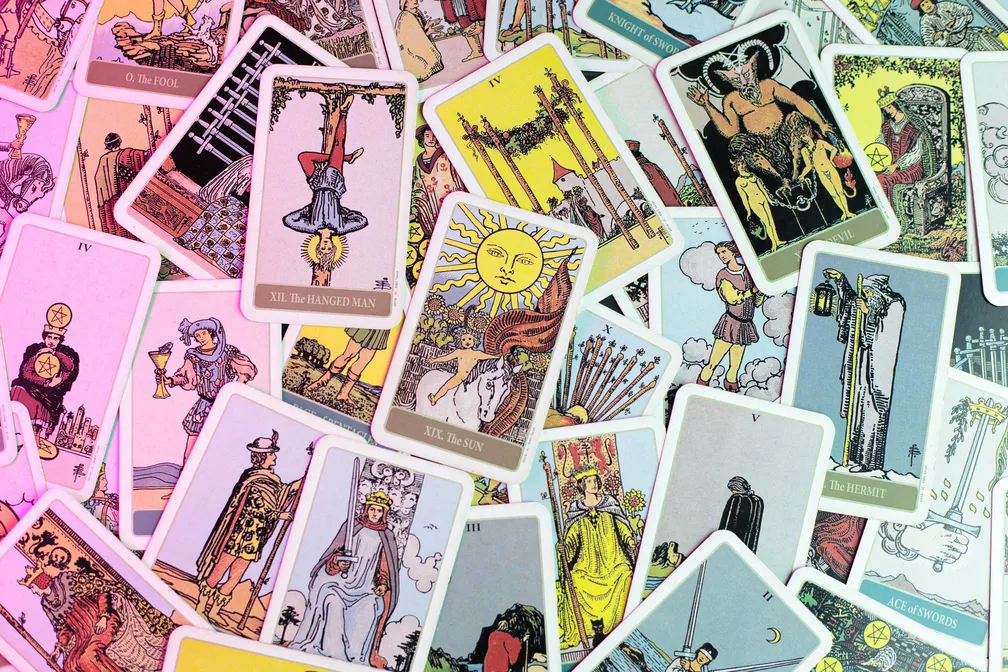 Como Jogar Tarot Francês