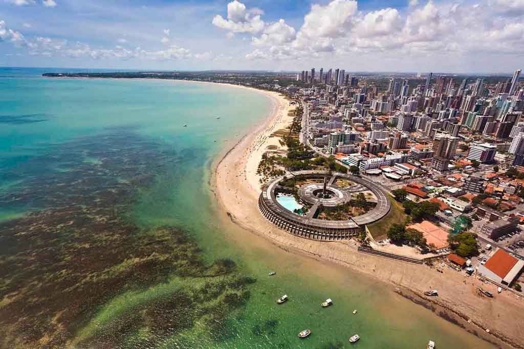 Muito Mais do Que um Destino de Sol!